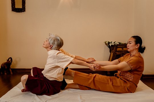 Подарочный сертификат коллегам в Royal Thai на сумму 20000 рублей