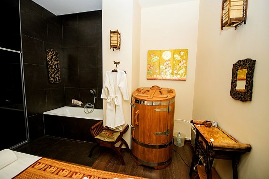 ROYAL THAI Варшавская